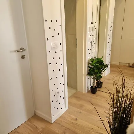 アパート Apartma Larisa